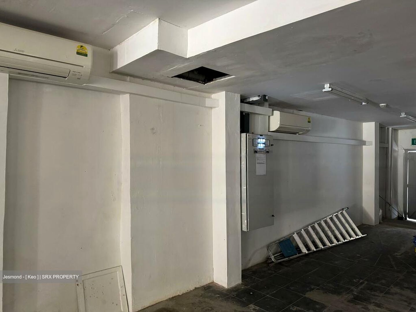 Bugis Junction (D7), Shop House #568698371